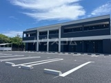 17/17 駐車場