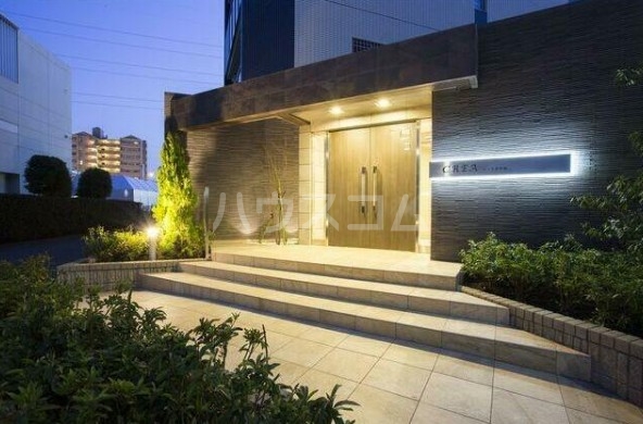 2/6 エントランス