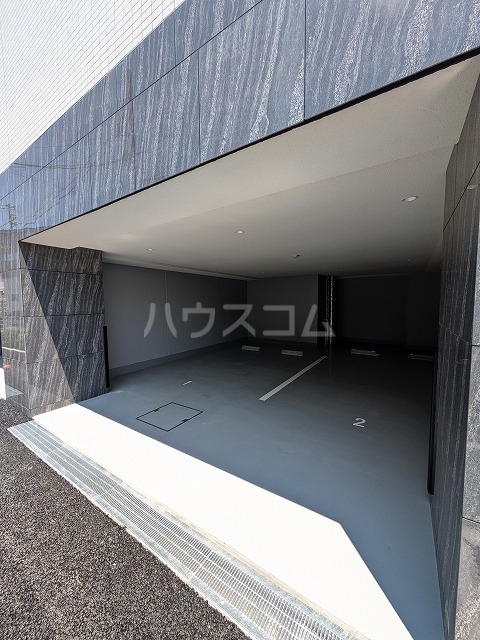 22/27 駐車場