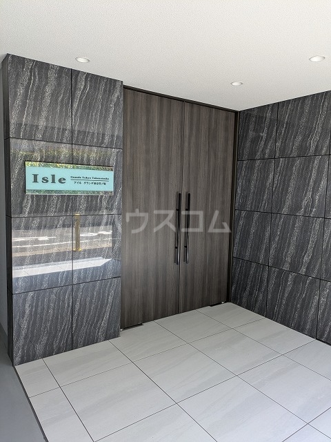 22/25 エントランス