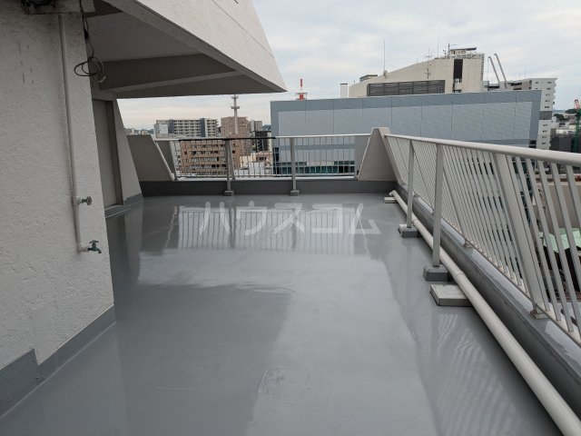 18/25 バルコニー