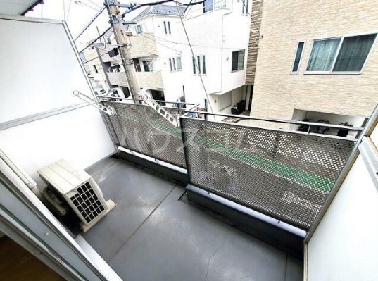 15/19 バルコニー