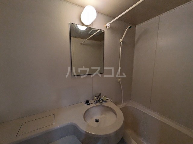 17/30 洗面