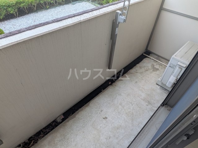 13/27 バルコニー