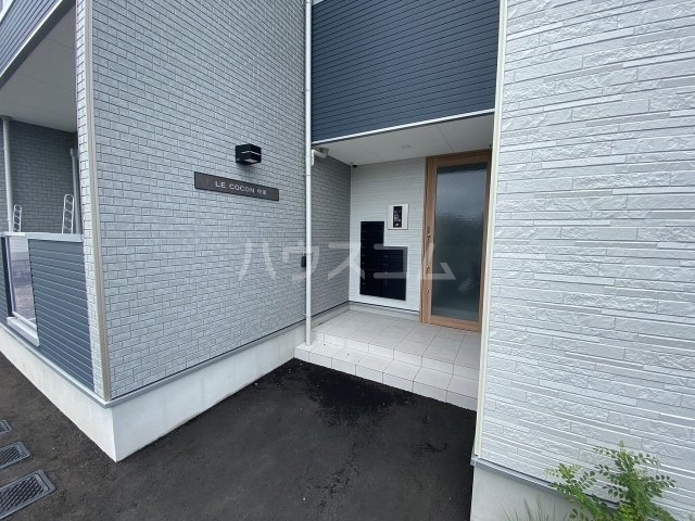 17/26 エントランス