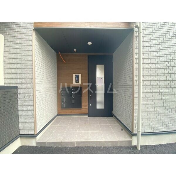 15/24 エントランス