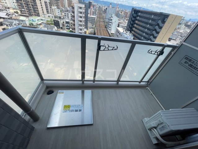 21/30 バルコニー