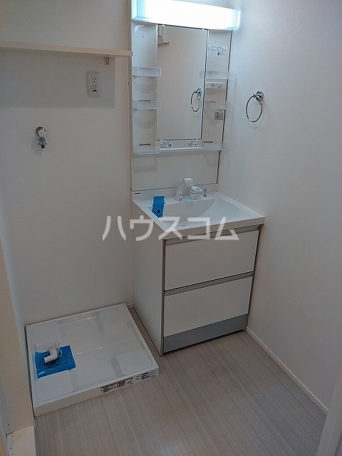 17/30 洗面