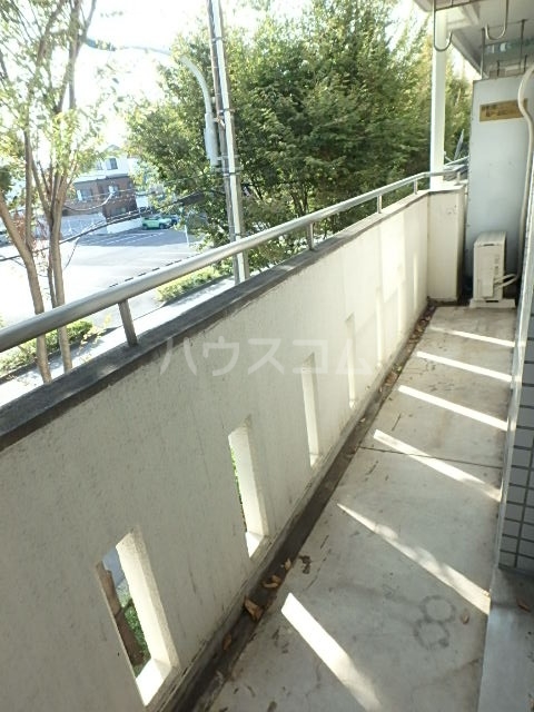 20/30 バルコニー