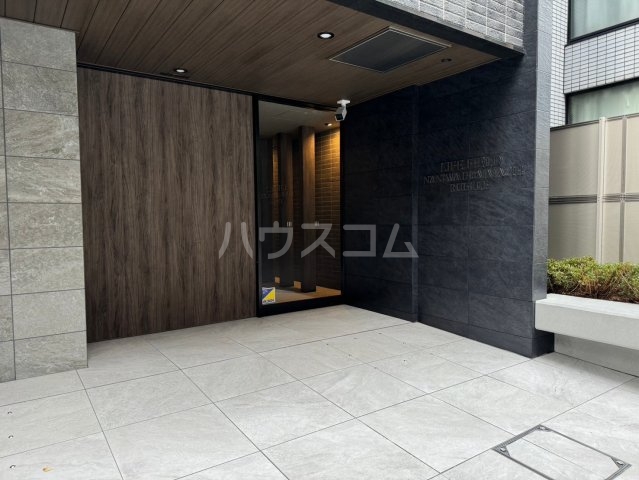 19/29 エントランス