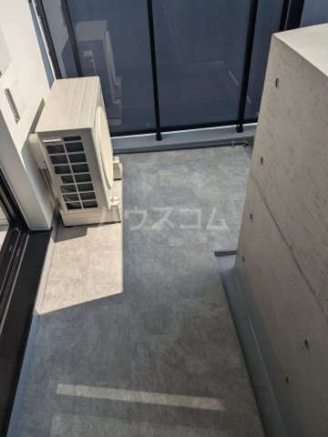 17/30 バルコニー