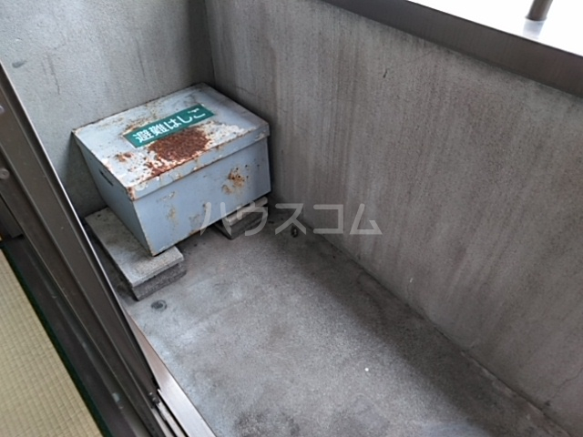 17/30 バルコニー