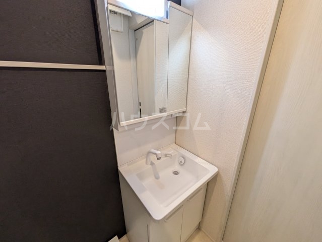 17/30 洗面