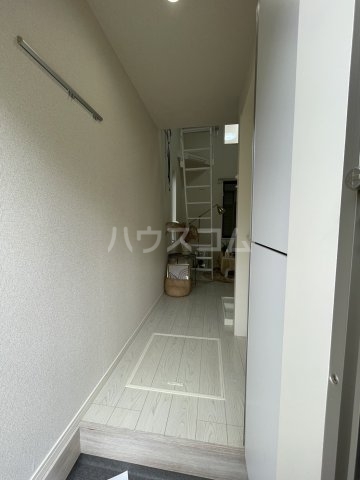 5/28 玄関