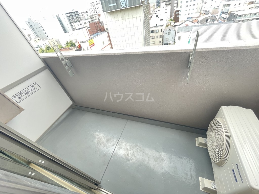 13/28 バルコニー