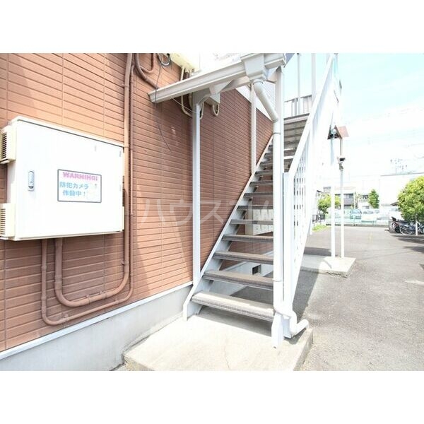 20/28 エントランス
