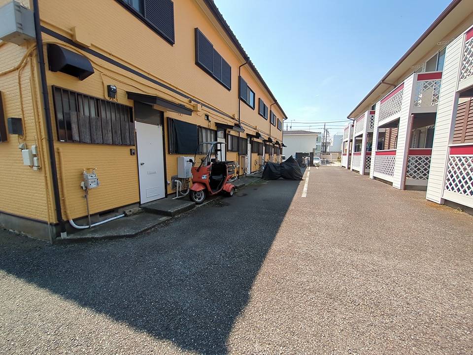22/30 駐車場