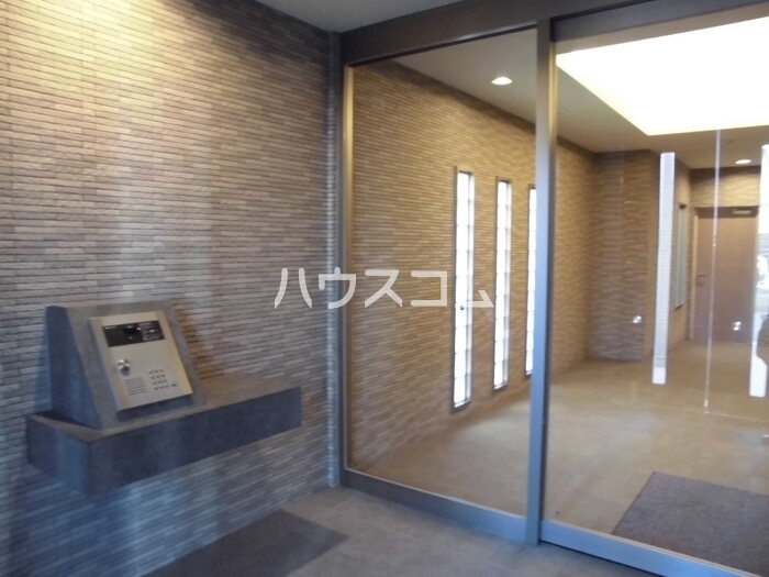 15/25 エントランス