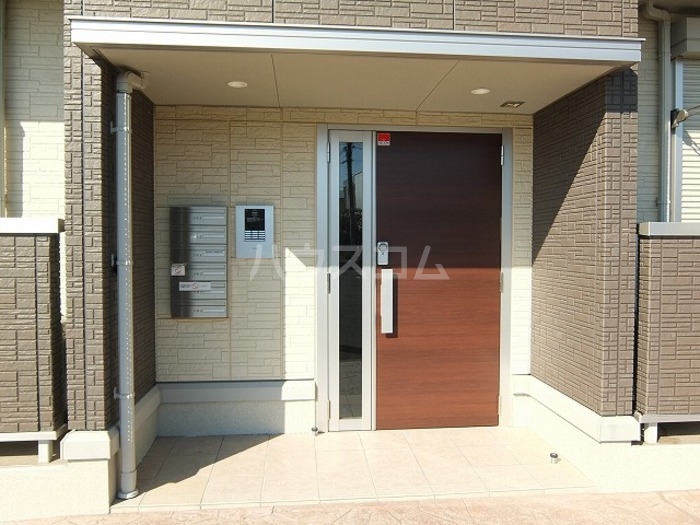 2/6 エントランス