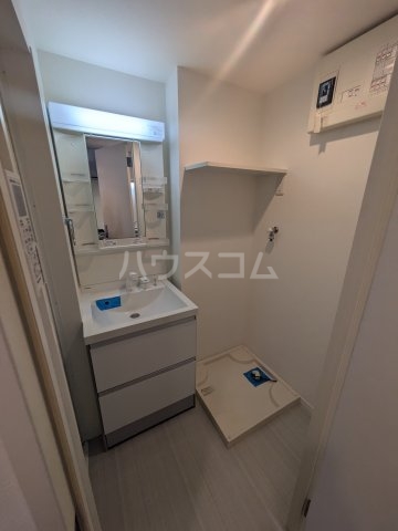 13/28 洗面