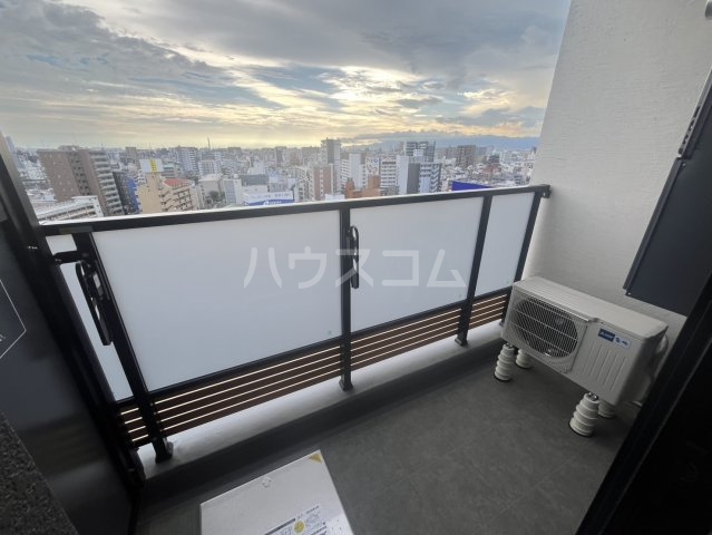 17/27 バルコニー