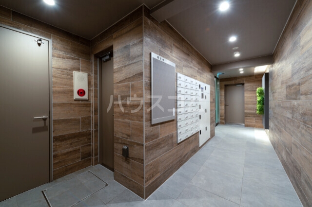 15/24 エントランス