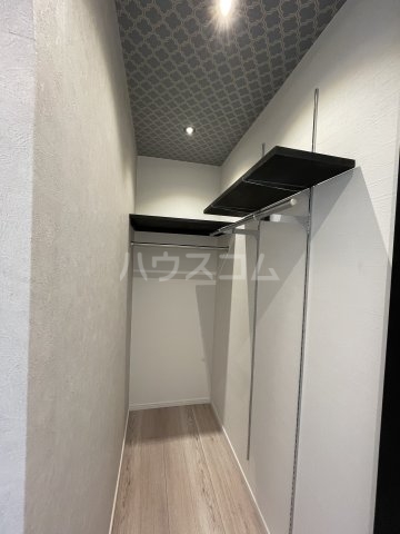 13/30 収納