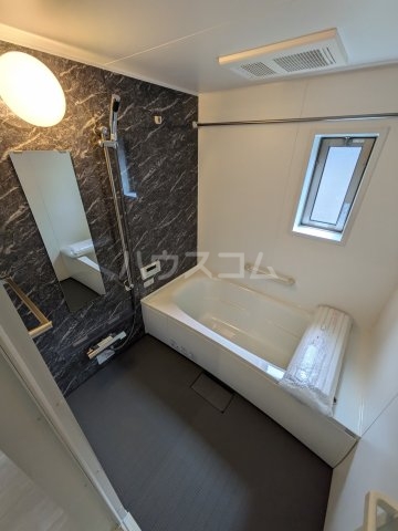 8/18 浴室