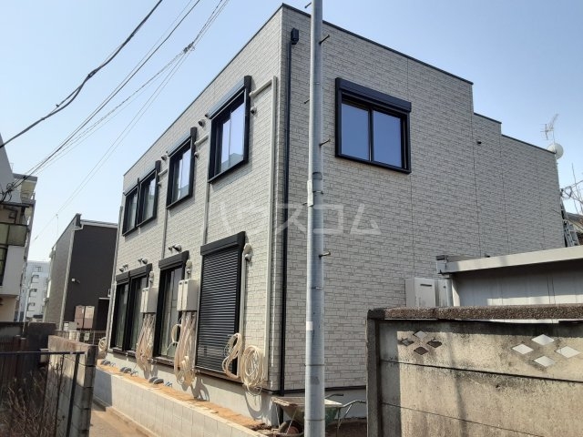 2/8 外観