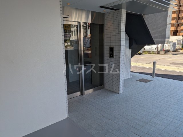 3/5 エントランス