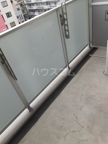 13/20 バルコニー