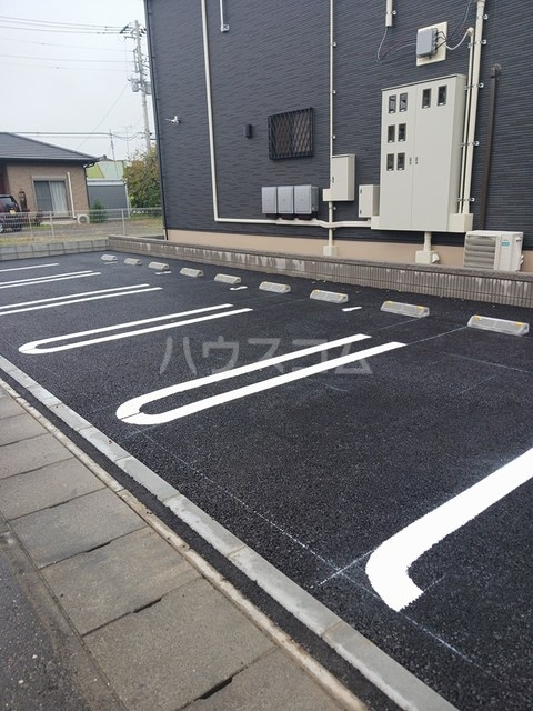 16/26 駐車場