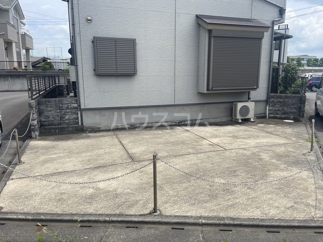 4/7 駐車場