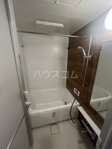 14/30 浴室