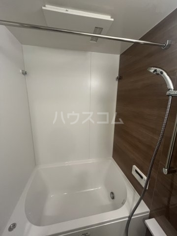 13/30 浴室