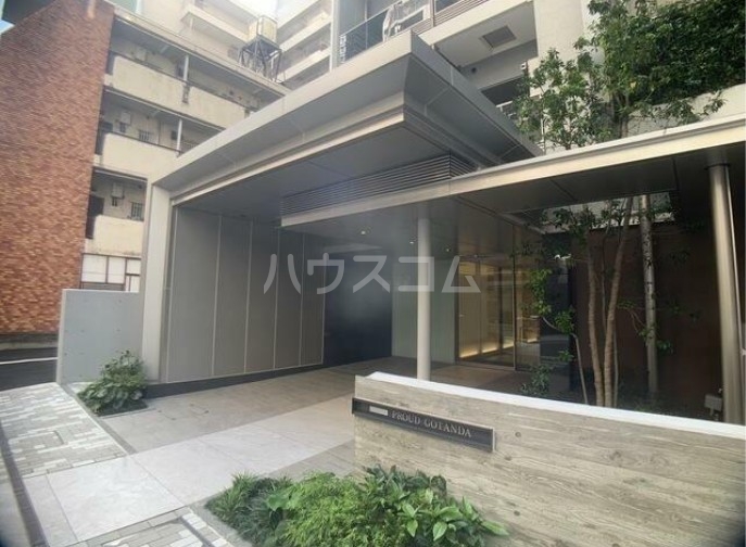 15/19 エントランス