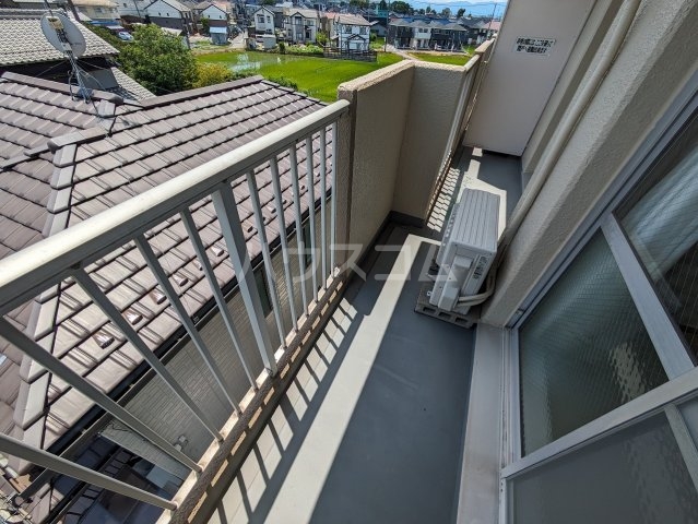 13/23 バルコニー