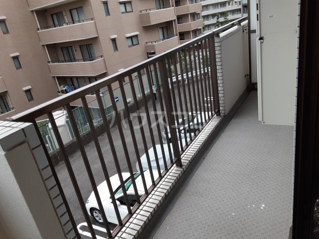 18/30 バルコニー