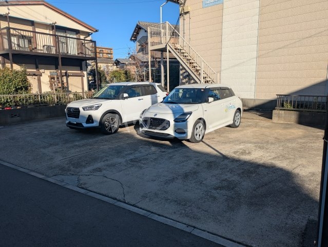 18/26 駐車場