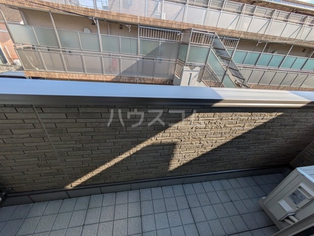 20/30 バルコニー