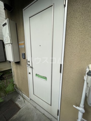 16/22 エントランス