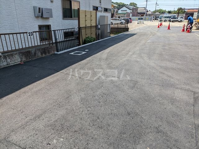 22/30 駐車場
