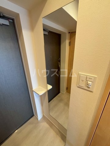 14/30 玄関