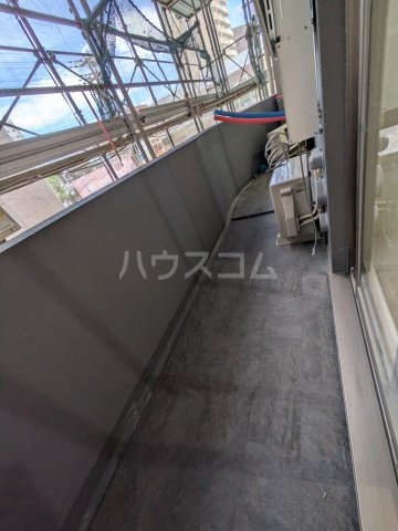 16/28 バルコニー