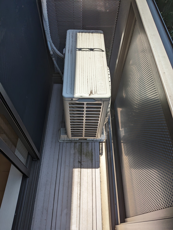 19/22 バルコニー