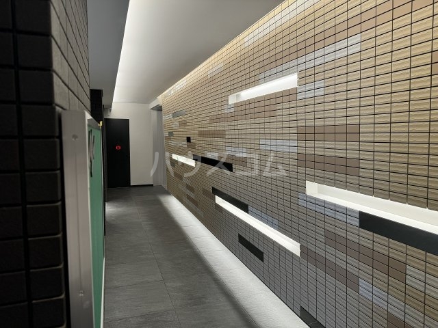 15/24 エントランス