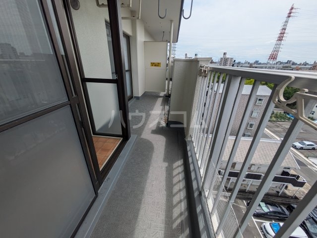 14/28 バルコニー