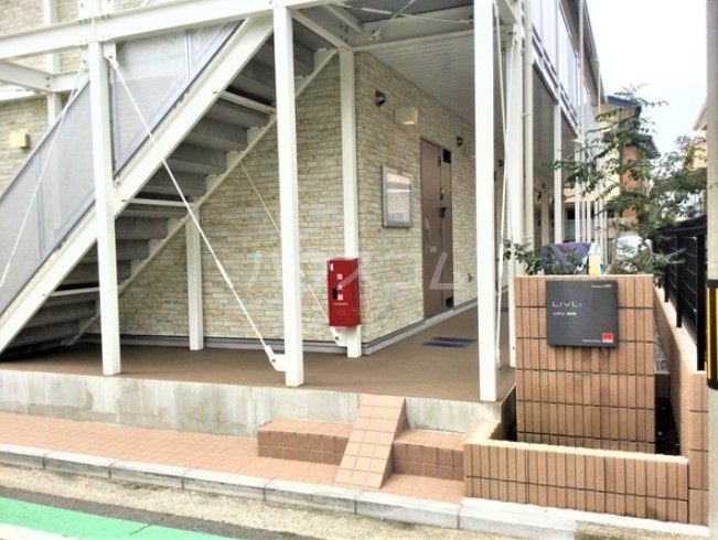 16/24 エントランス