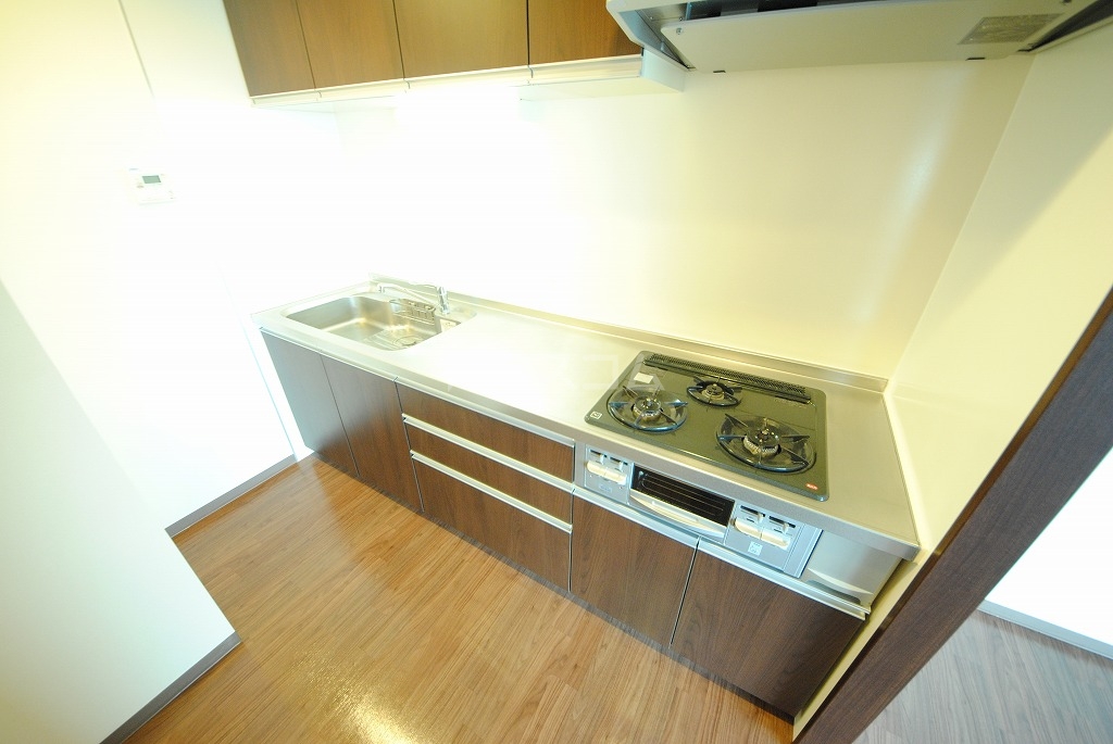 13/30 キッチン