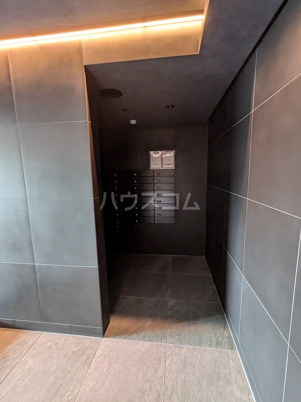 29/30 エントランス